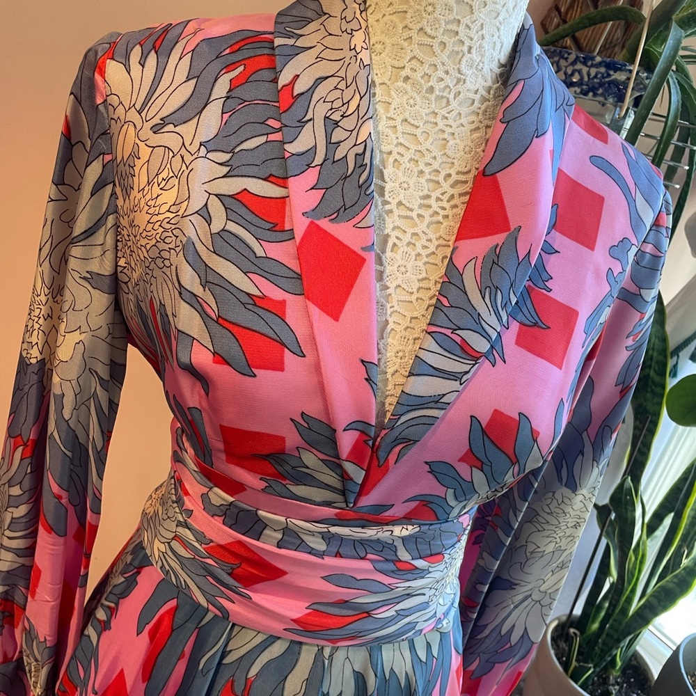 Outrageously Gorgeous Vintage Floral Print Maxi Dress Belted Gown, Size Medium - Picture 6 of 16